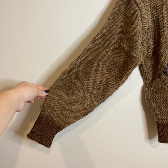 NEW Women’s Vintage Maori Bee Sweater Brown Leather Patchwork HandKnit - Picture 8 of 11